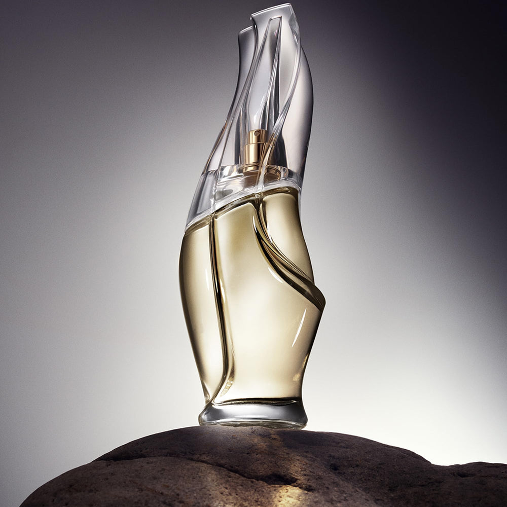 Donna Karan Cashmere Mist layering guide for longer-lasting scent