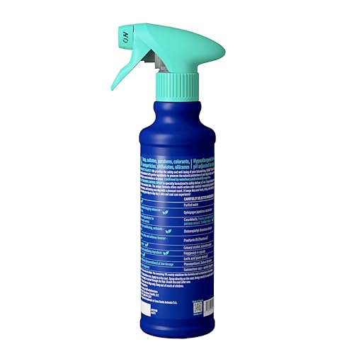 DOUXO 3-in-1 spray for dogs delivering lasting freshness and nourished coat.