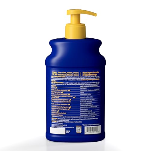 Douxo shampoo lathering through a dog's coat to deliver hydration.