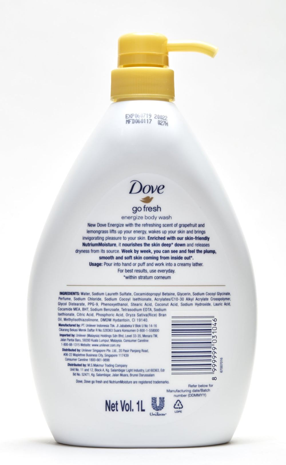 Dove Go Fresh Energize pump bottle showing 1 liter size for daily showers