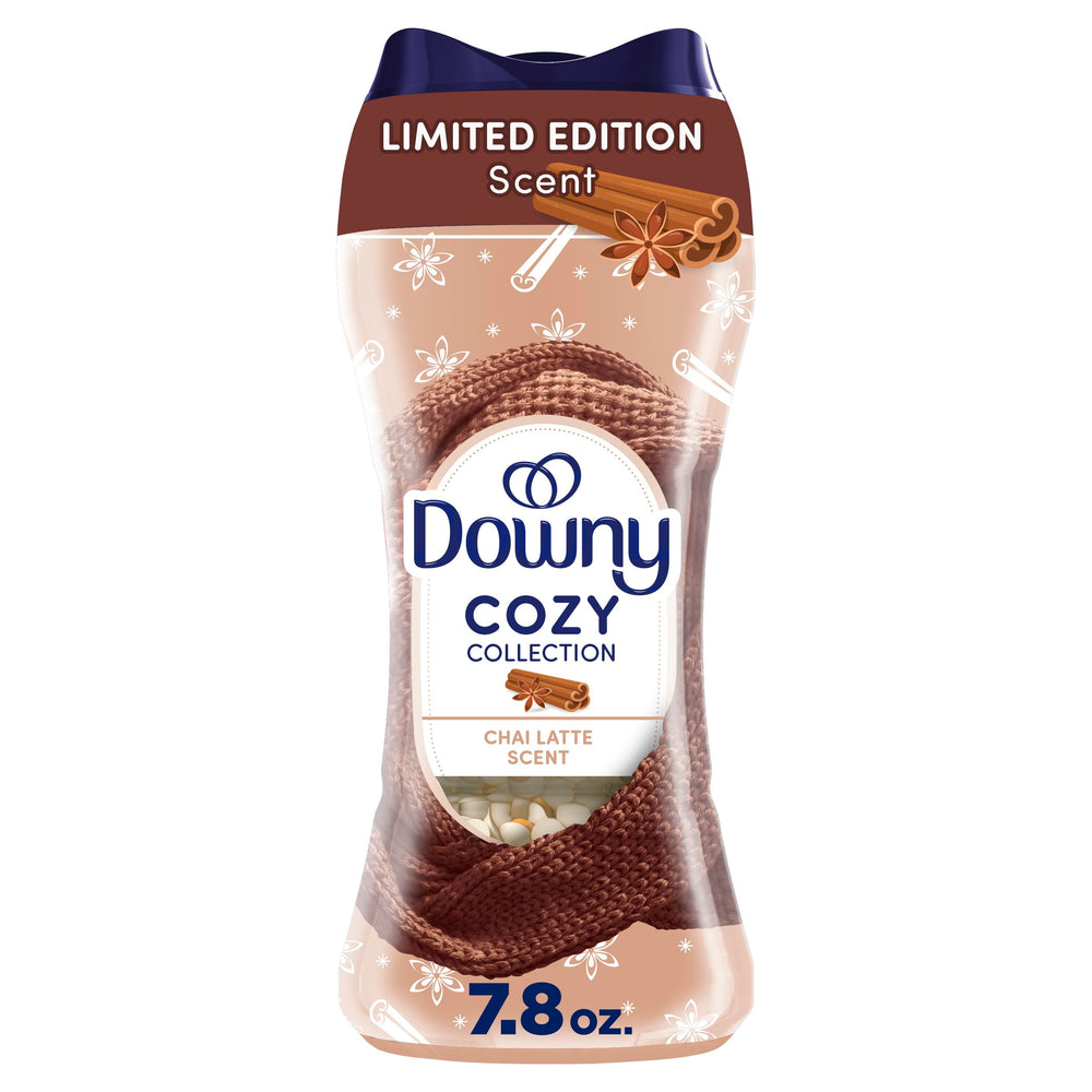 Downy Cozy Collection Chai Latte beads pack for long-lasting laundry fragrance.