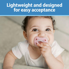 Dr. Brown's pacifier 0-6m size fits newborns comfortably.