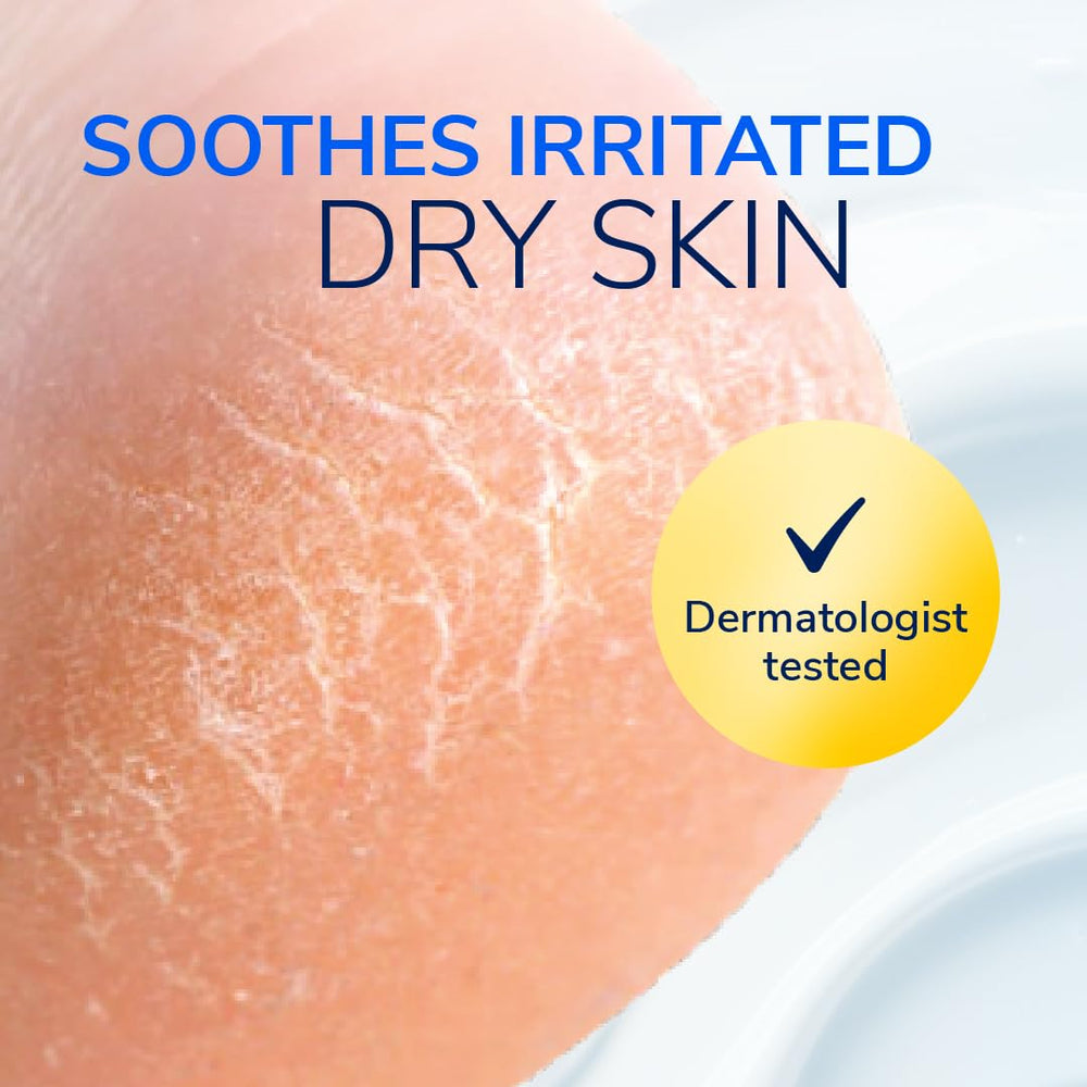 Packaging close-up featuring Dr. Scholl's brand and 3-pack indicator.