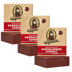 Dr. Squatch Sandalwood Summit bar close-up highlighting natural oils for a refreshed cleanse.