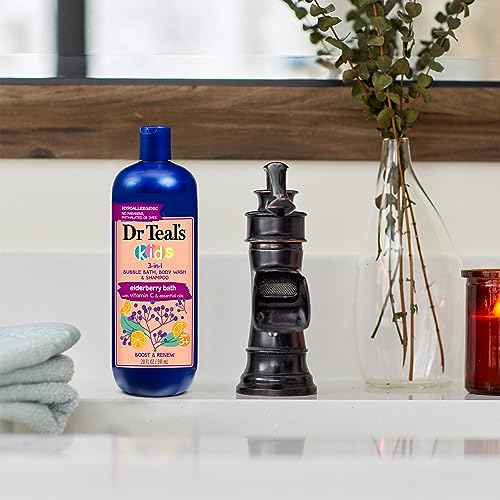 Pleasant scent and bubbly texture of Dr Teal's elderberry bath