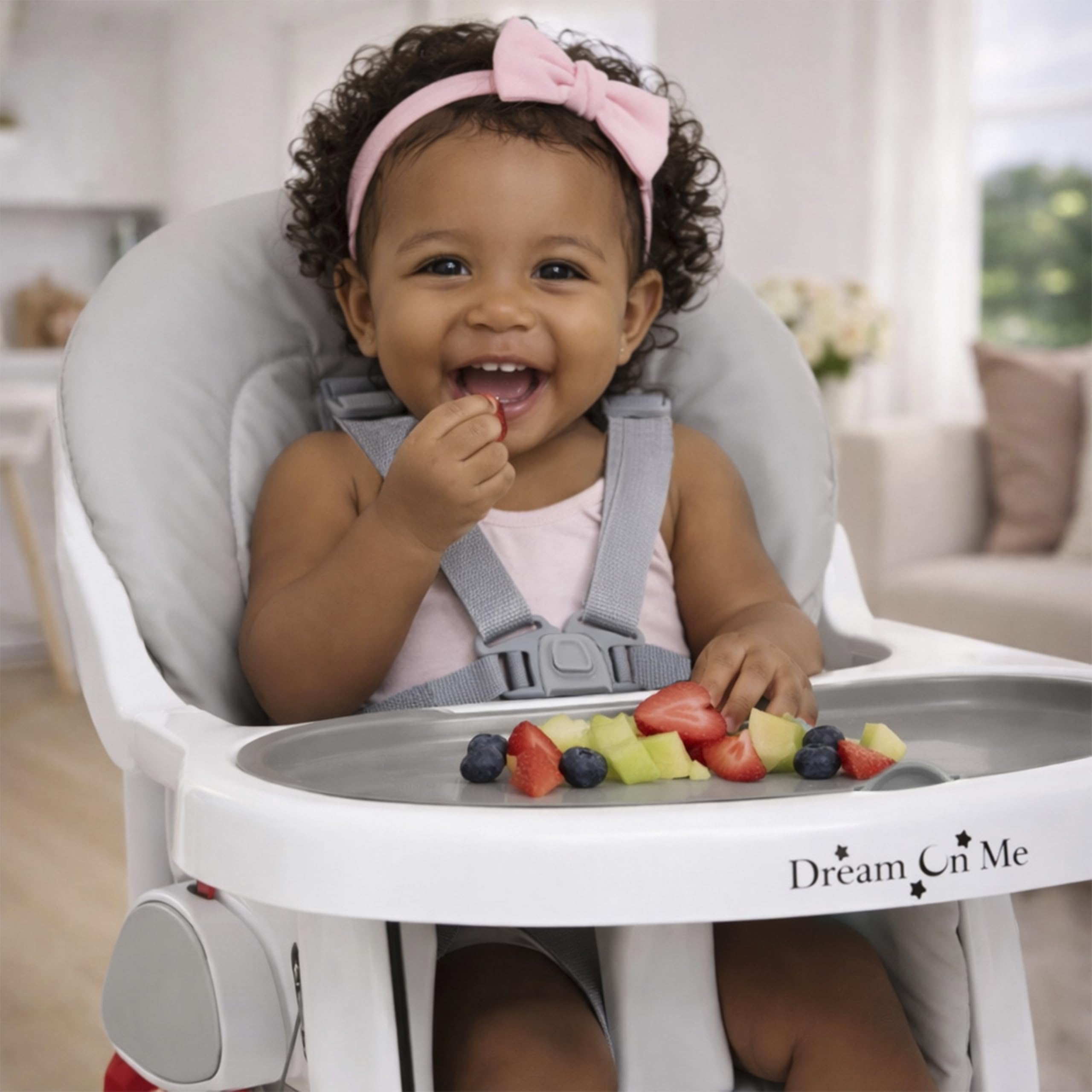 Dream On Me TableTalk top tray removal highlights quick cleaning and versatile mealtime use.