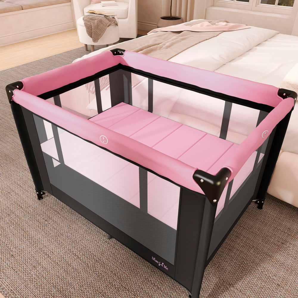 Dream On Me Zazzy folding design for quick, compact storage.
