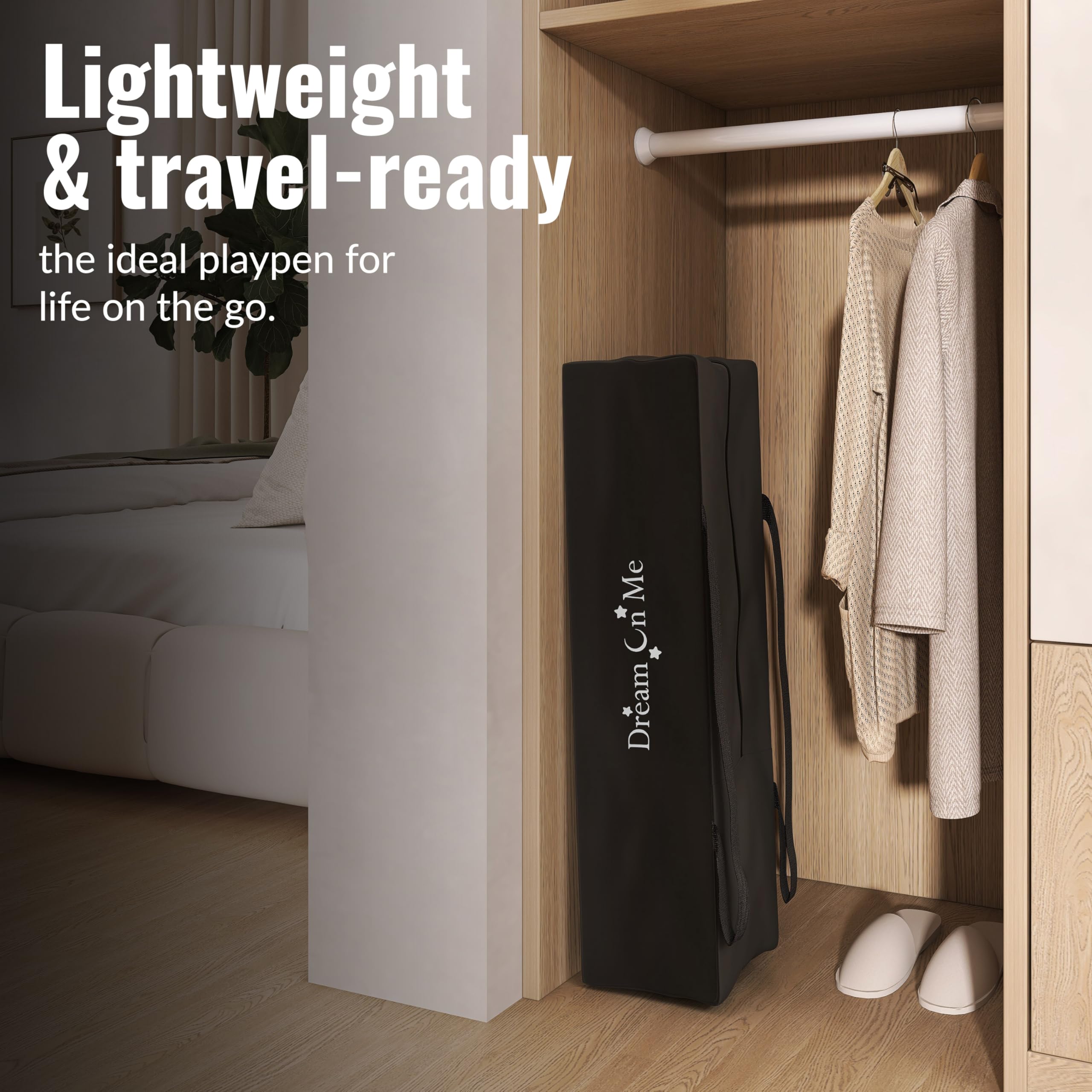 Dream On Me Zazzy travel bag enables compact storage and easy transport.