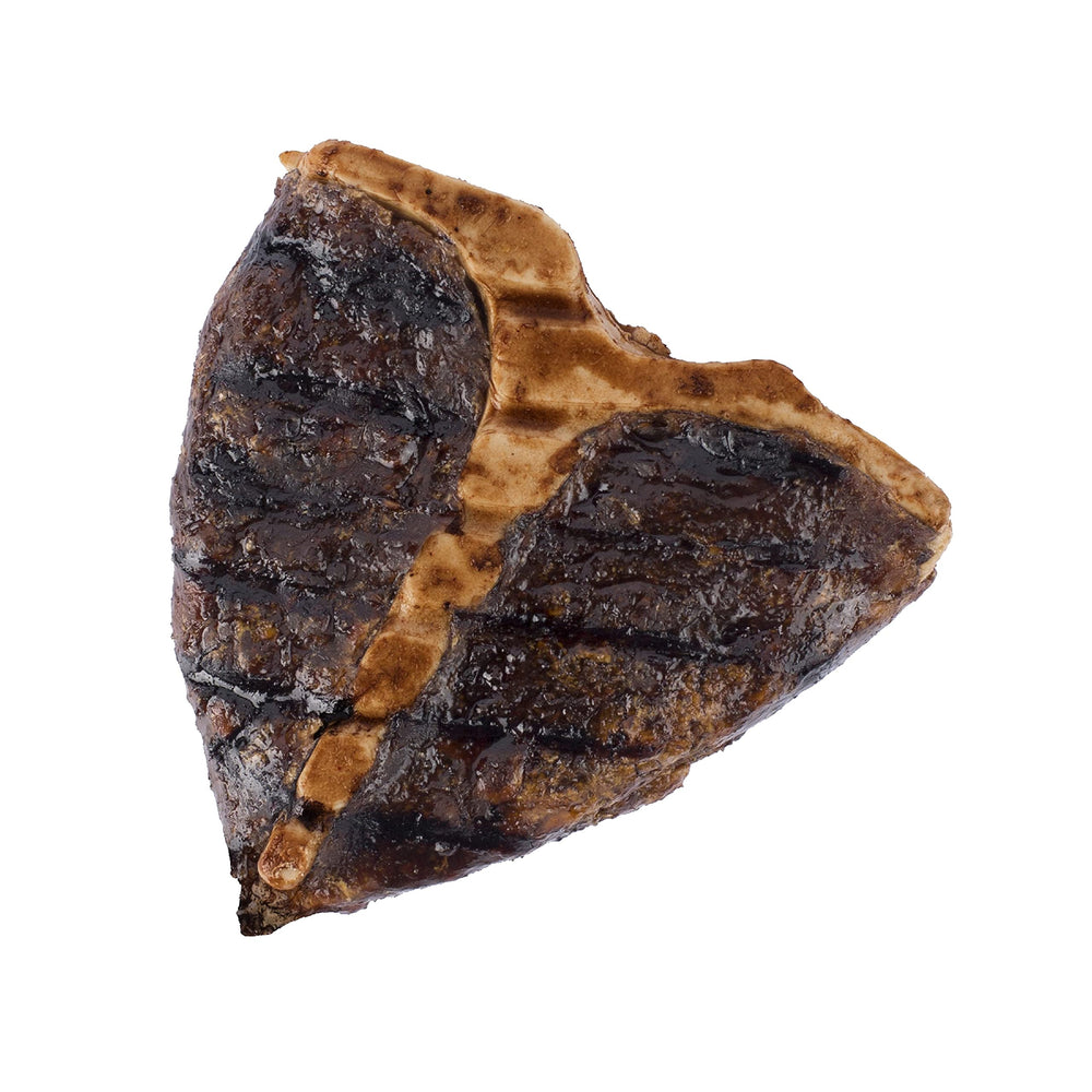 BBQ flavor label conveys savory aroma on the chew packaging.