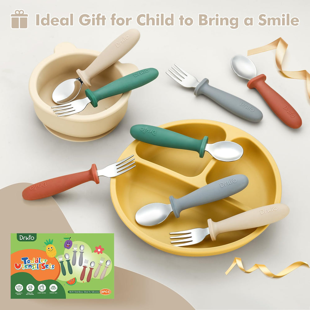 DRKIO ergonomic sizing fits small hands and mouths for comfortable meals.
