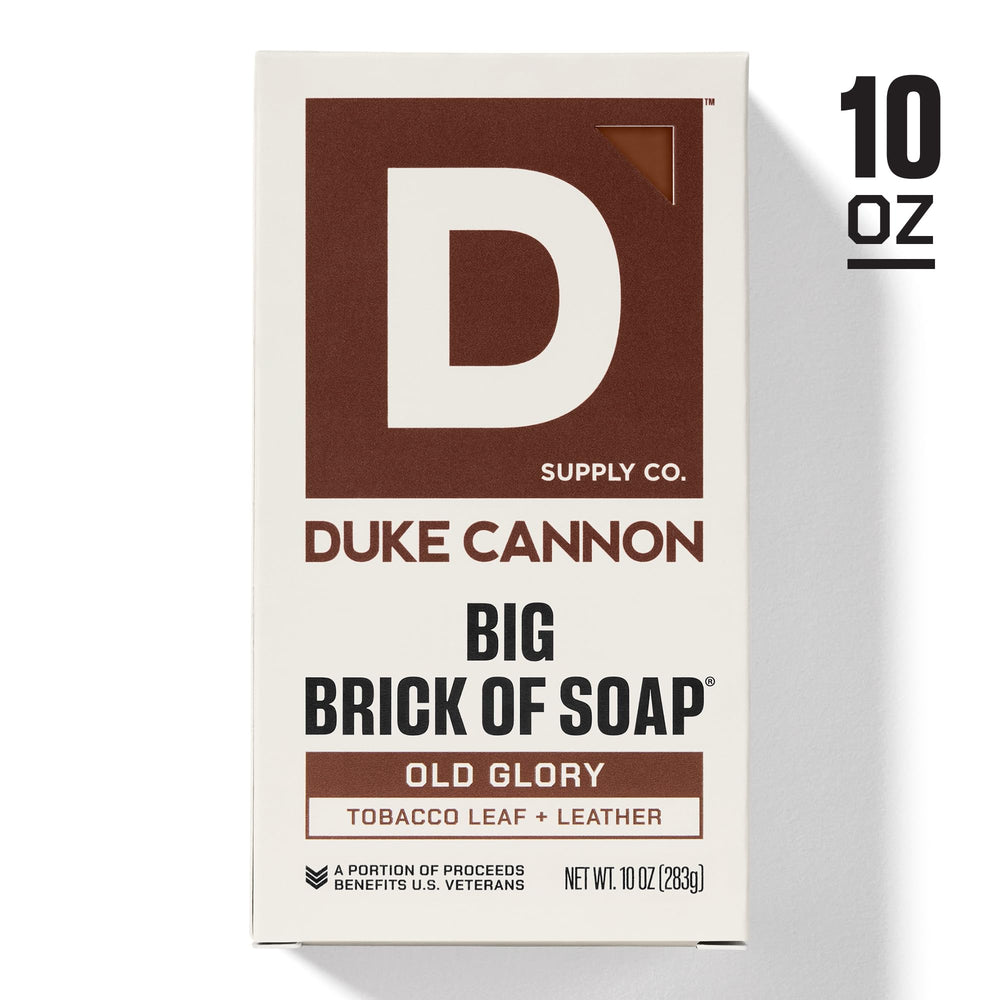 Leather and tobacco scent emphasizing a bold masculine fragrance for daily use.