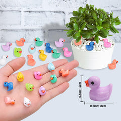 Colorful ducks enhance aquarium landscapes with waterproof resin