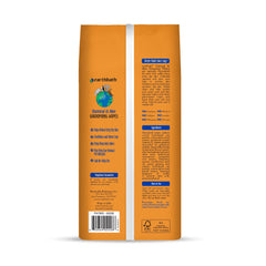 Earthbath dog wipes for paws and butt, closeup shows soothing formula