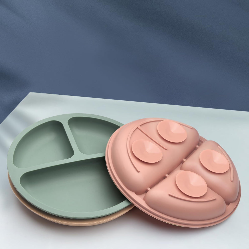 Eascrozn 100% food-grade silicone plates are safe and durable for daily meals.