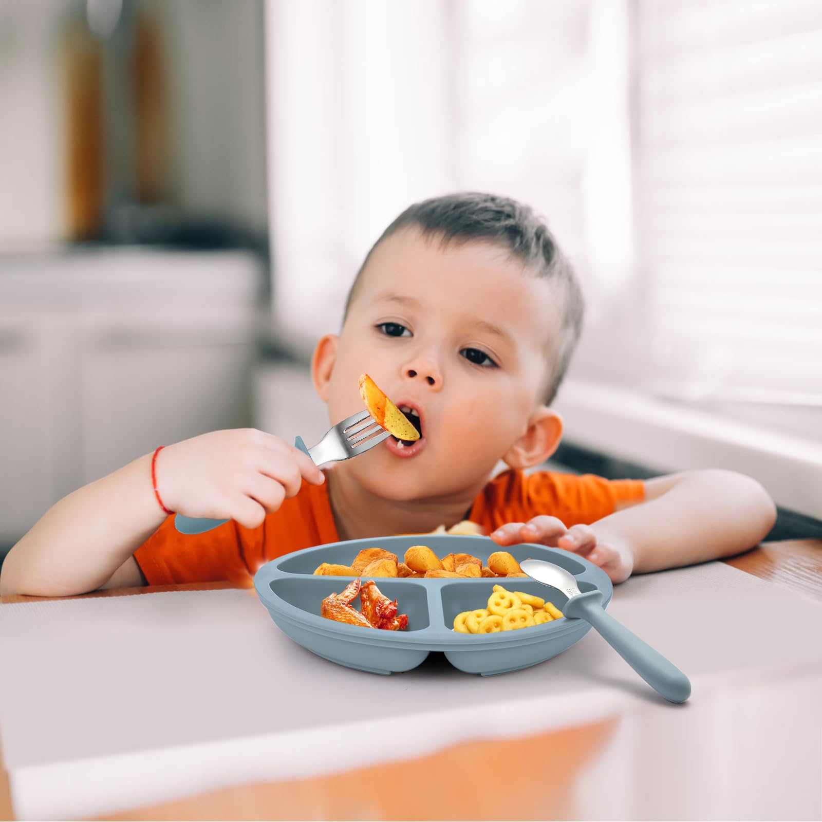 Eascrozn colorful plates for toddlers enhance mealtime engagement.