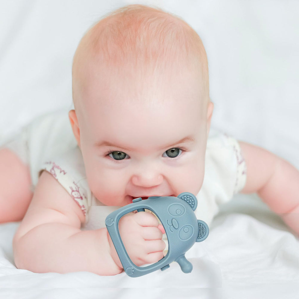 Eascrozn one-piece teether design for safe biting from any angle and easy cleaning.