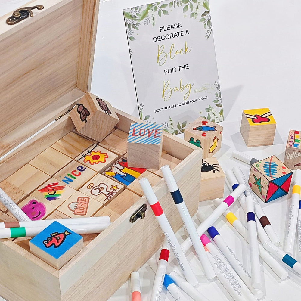 EIGTWEN small blocks invite hands-on play and creative game ideas