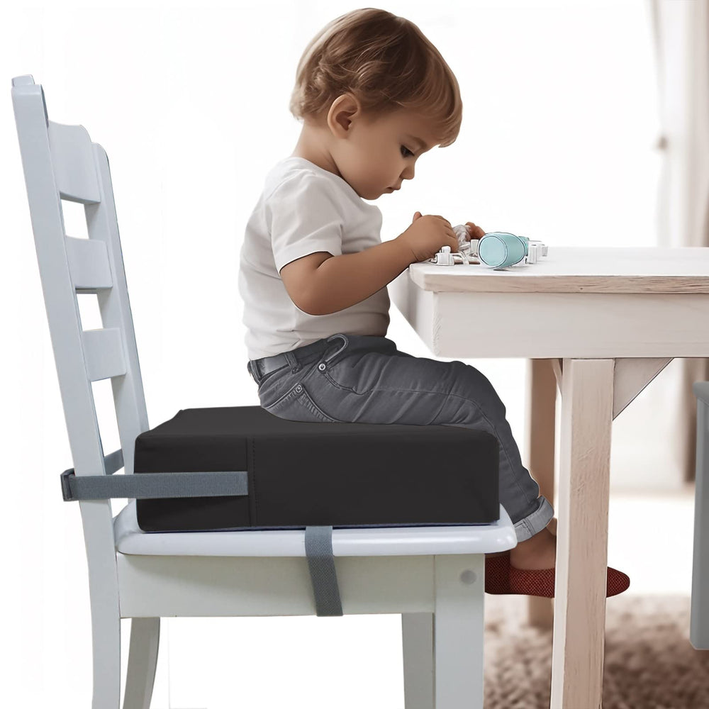 Eiury toddler booster seat in dark grey with cushioned PU comfort