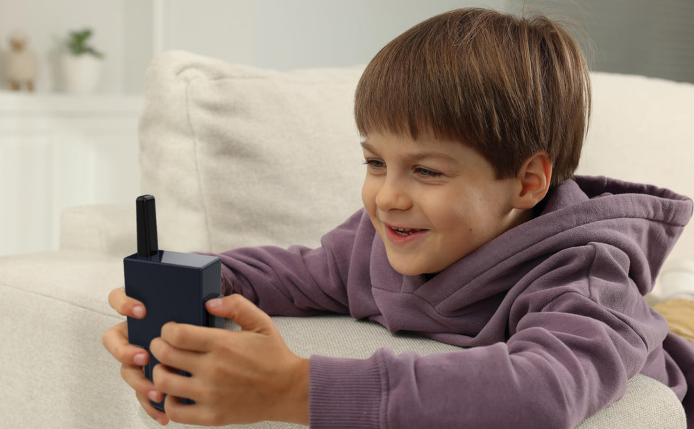 ekids walkie talkie push to talk button simplifies chat for kids.