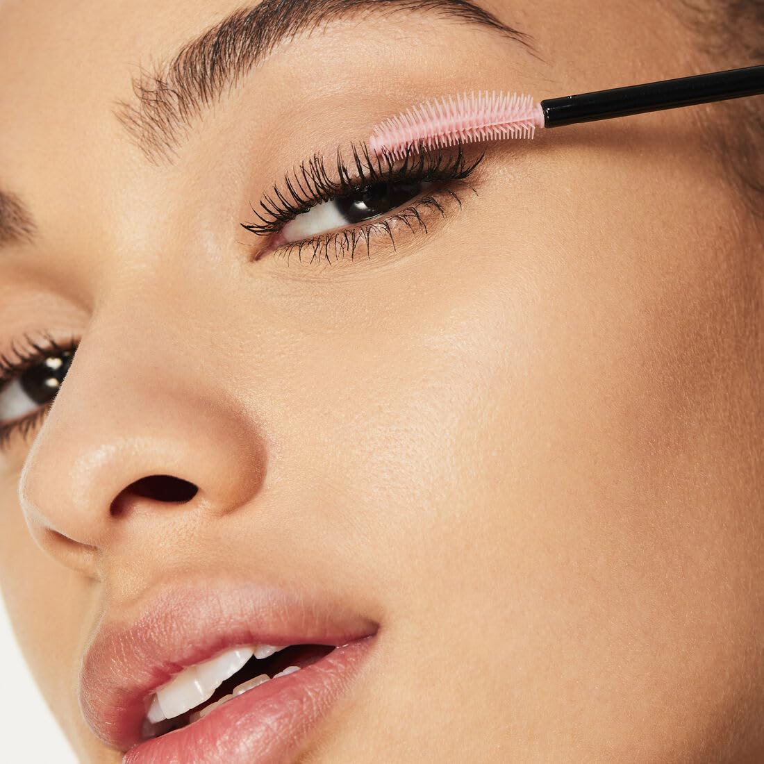 e.l.f. Lash 'N Roll separates and coats each lash for definition.