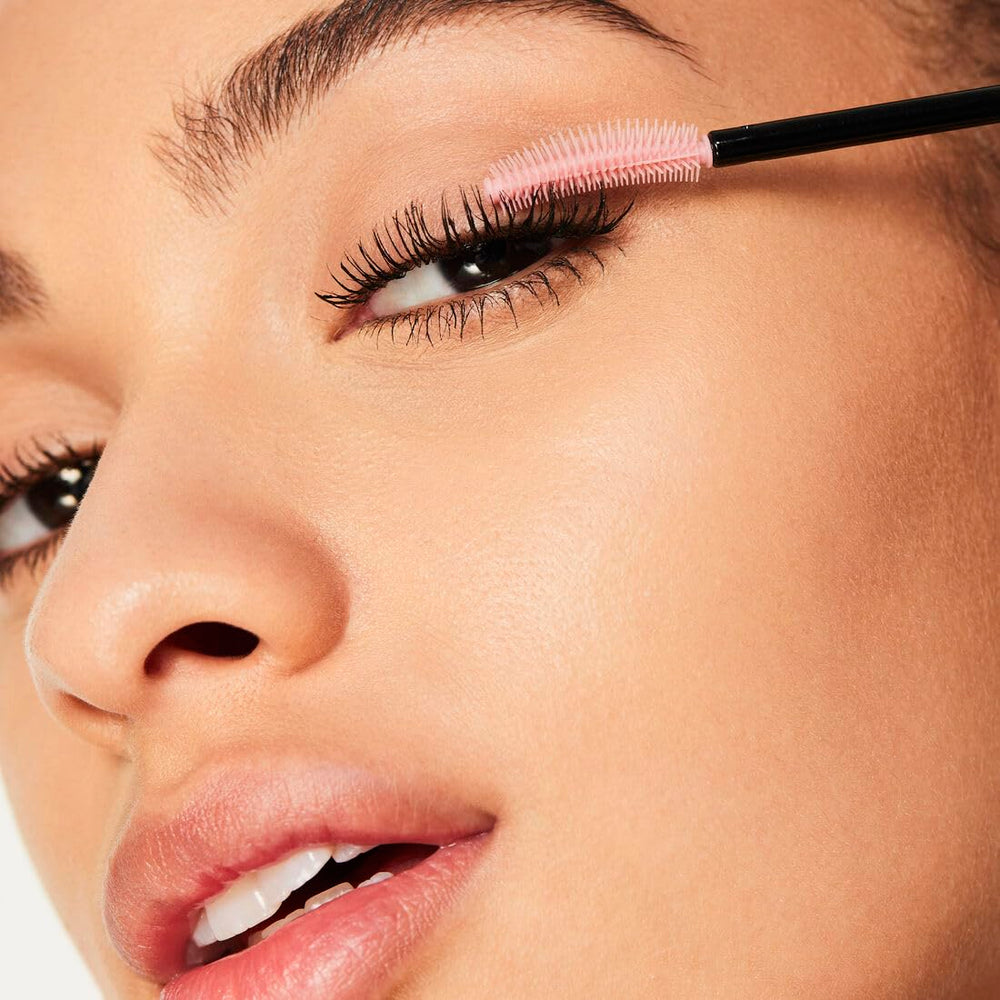 e.l.f. Lash 'N Roll separates and coats each lash for definition.