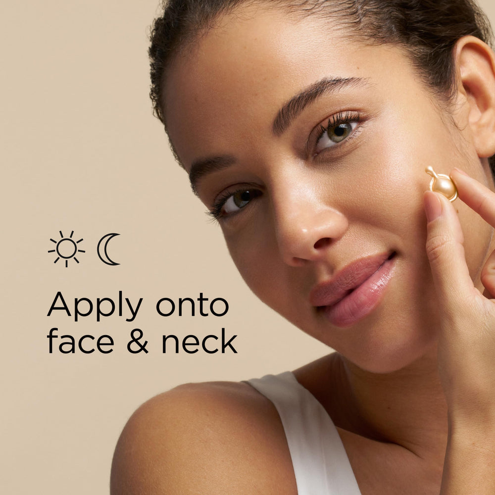 Elizabeth Arden Advanced Ceramide Capsules protective packaging preserves potency from light.