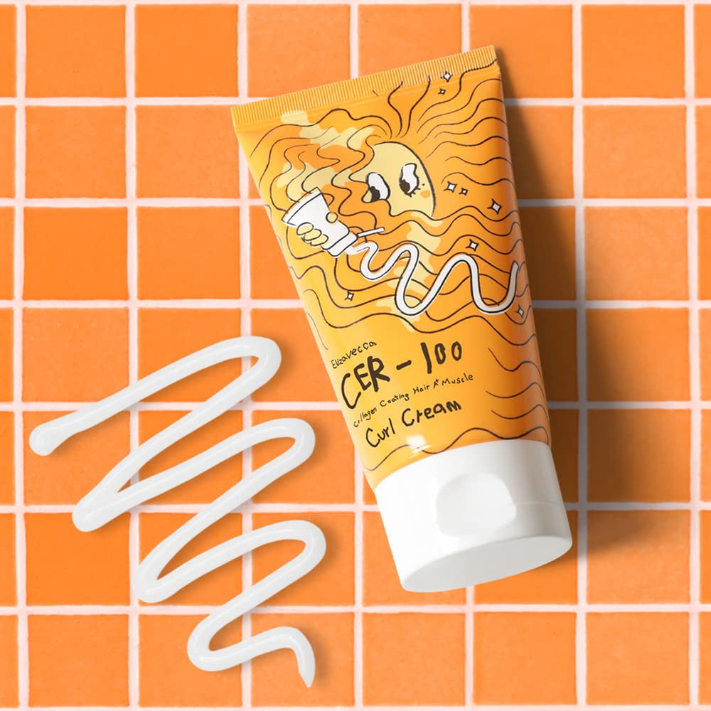 Elizavecca CER-100 dispensed cream illustrates easy application.
