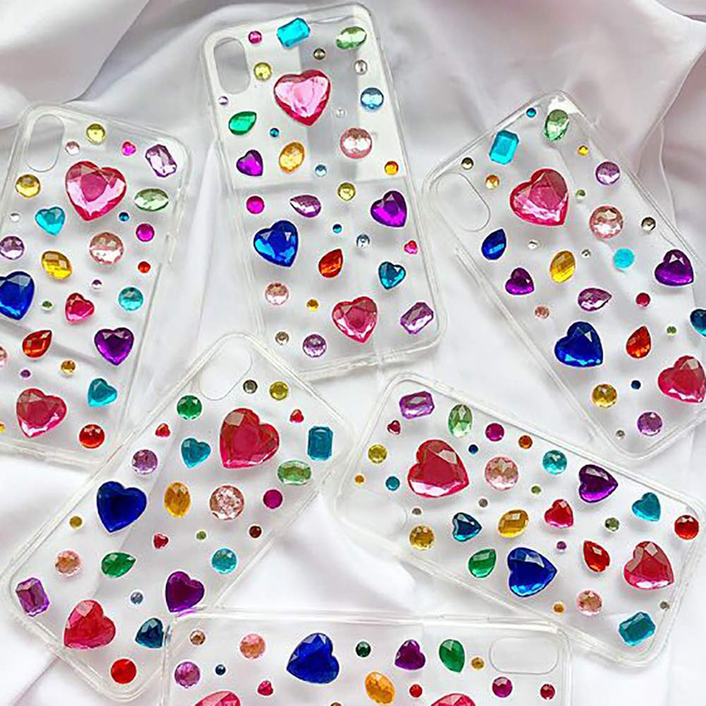 Elwish oval rhinestones enhance vases and picture frames with subtle shine