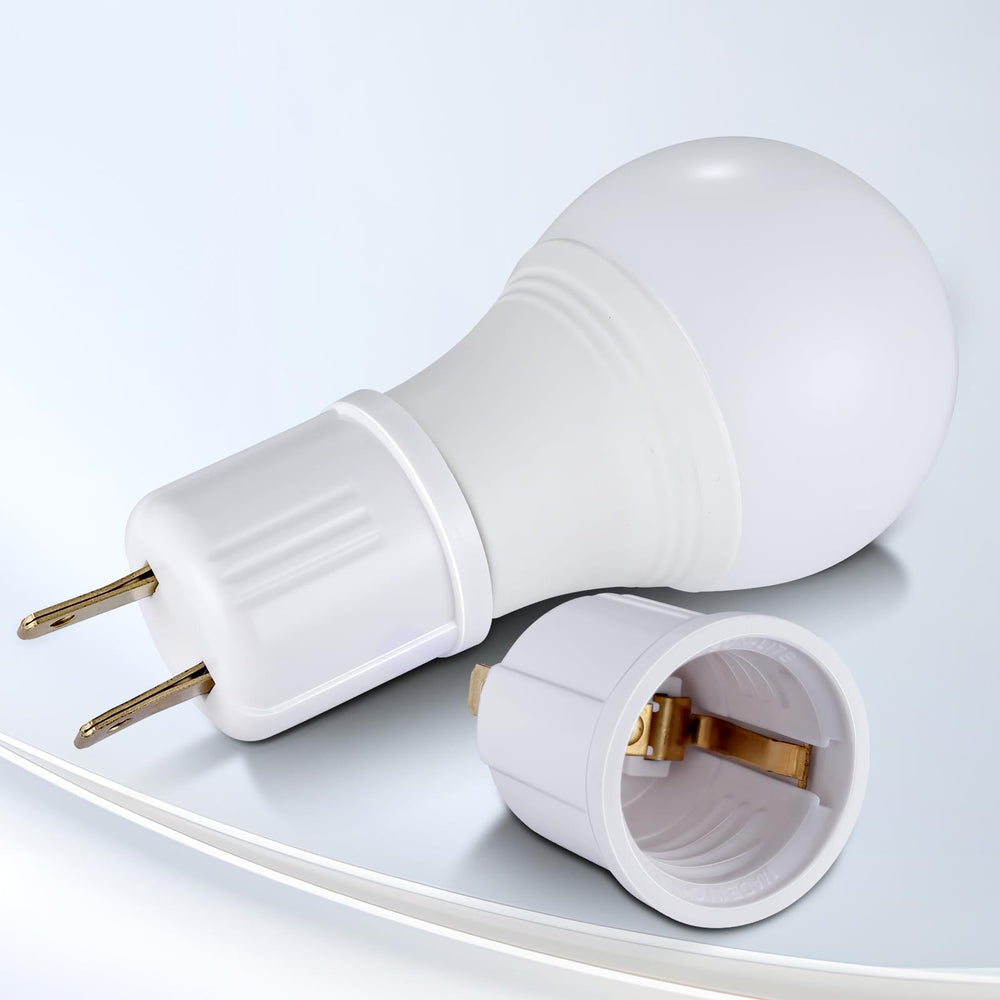 EMNOOTI outlet-to-socket adapter plugged in view shows quick plug-and-play lighting setup.