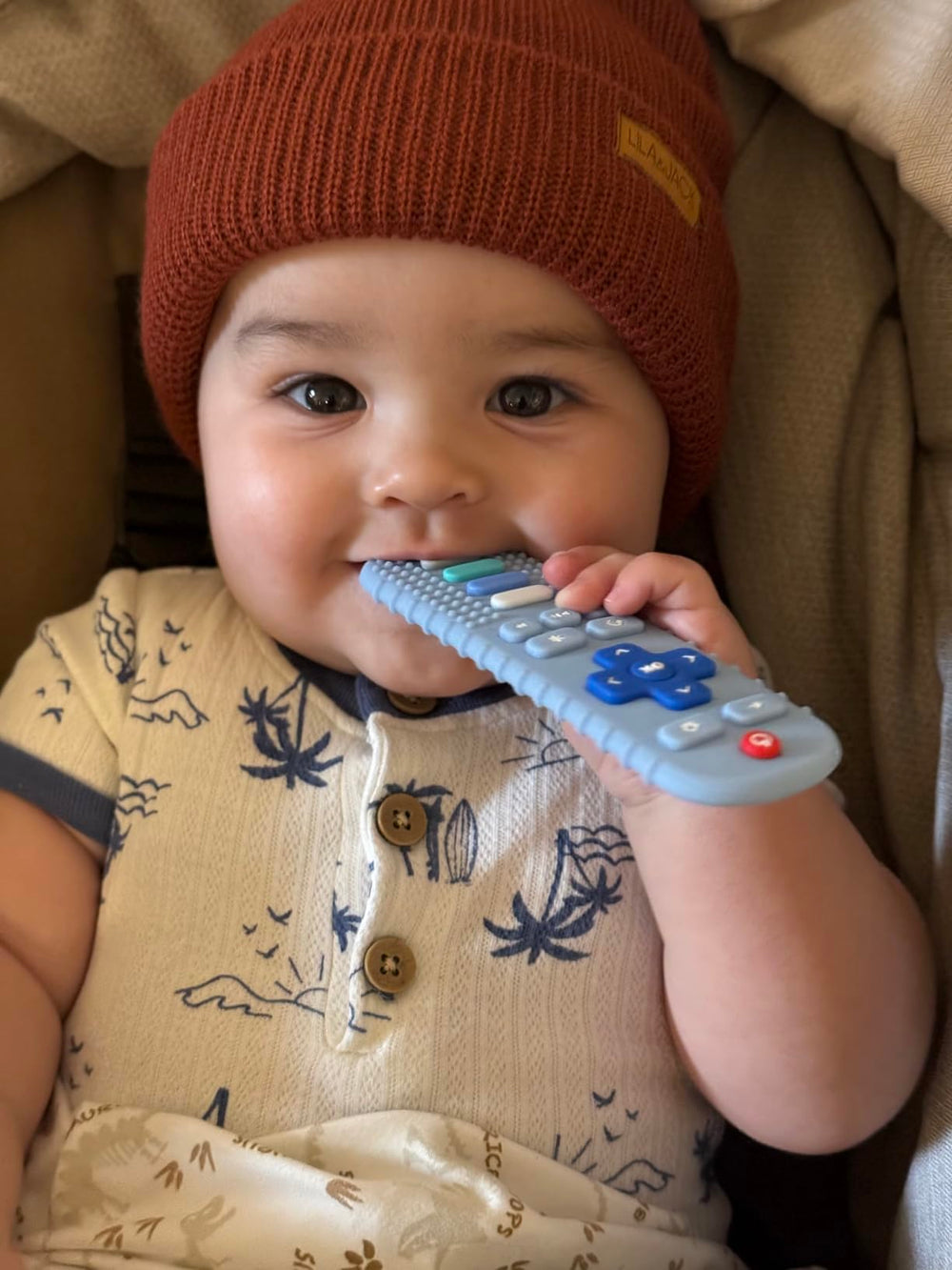 Soft silicone is BPA-free and baby-friendly for safe chewing.