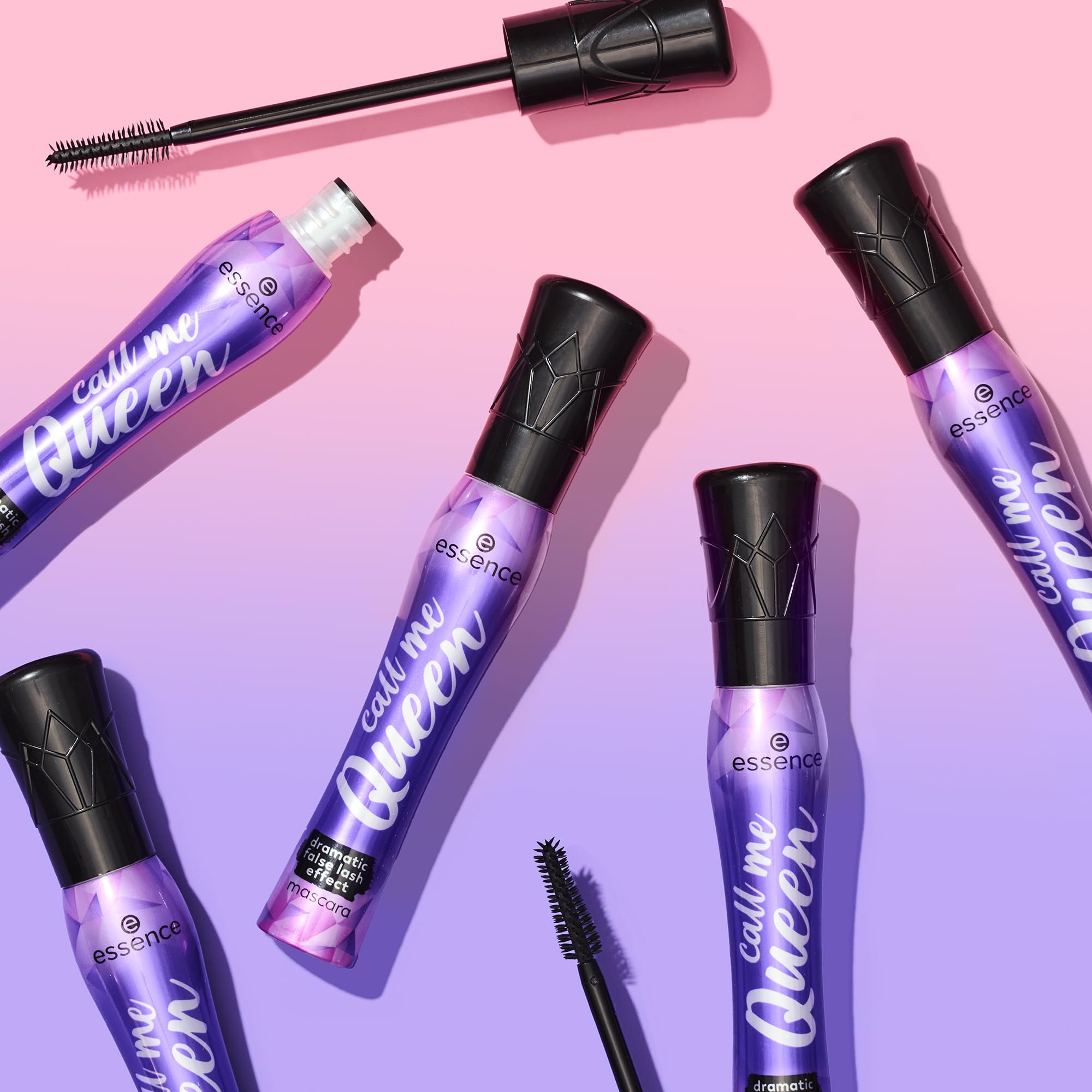 Innovative elastomer brush coats lashes evenly, essence Call Me Queen Mascara
