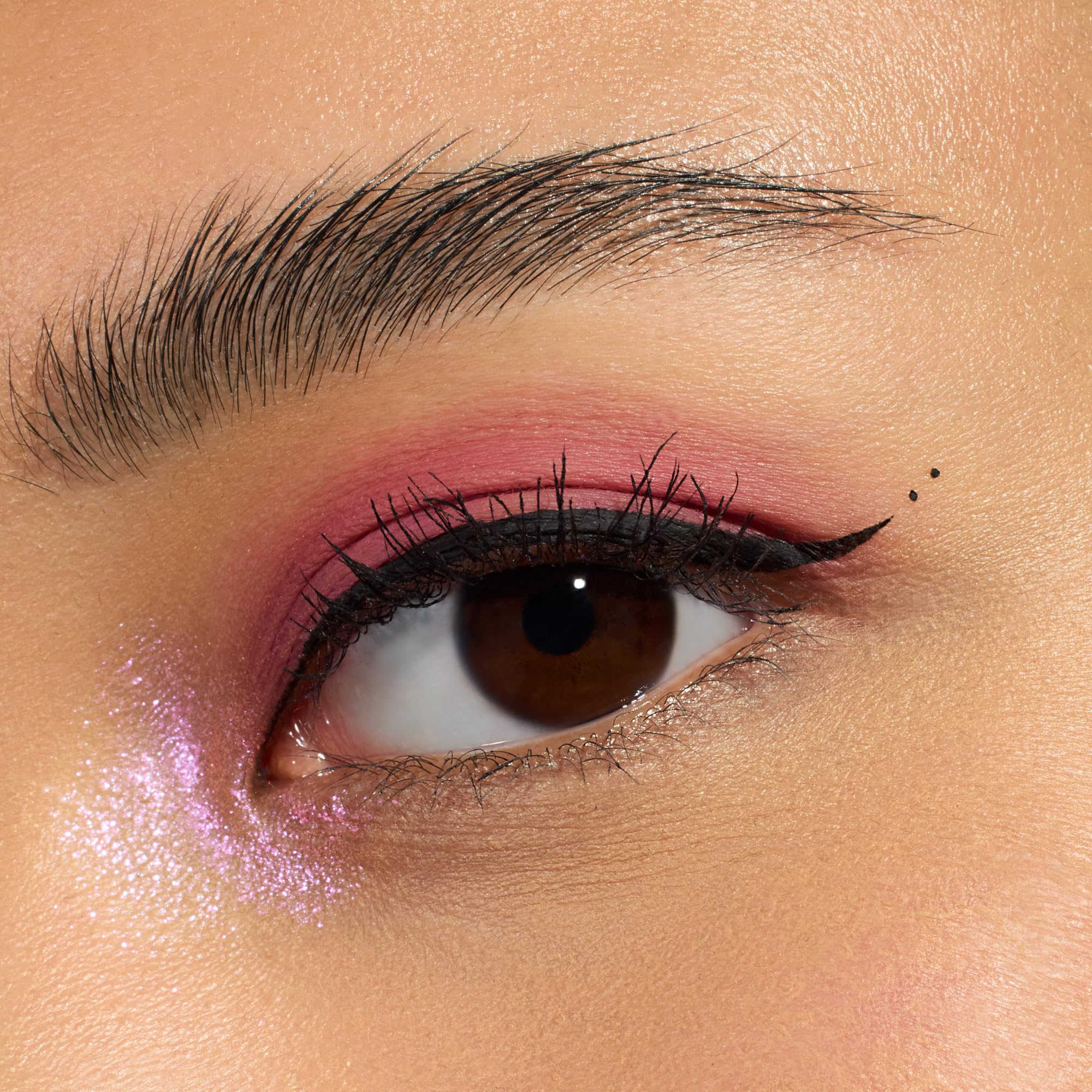 essence cruelty-free seal on Lash Princess proves vegan formula.