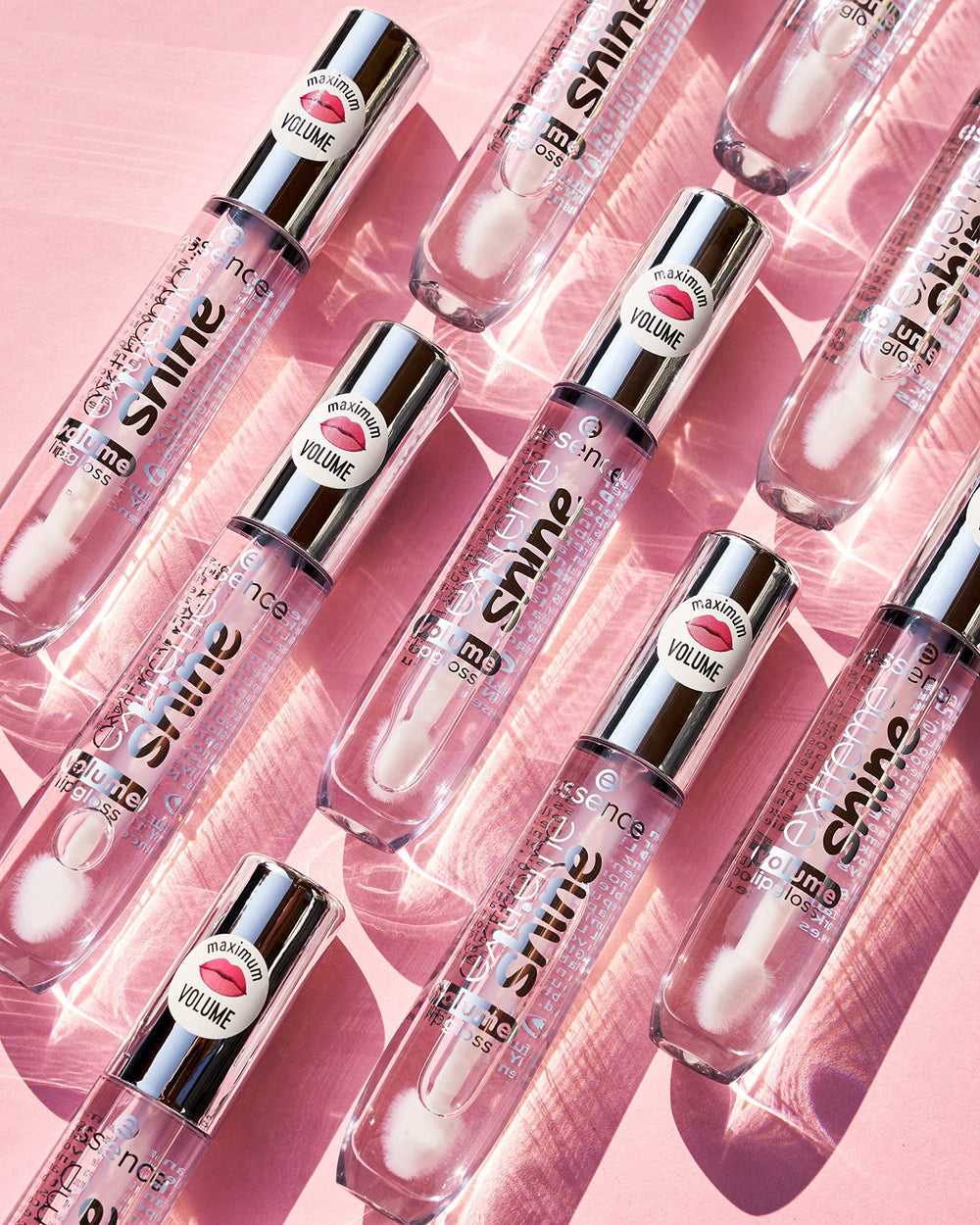 essence Extreme Shine Volume Lip Gloss for natural glow and day wear.