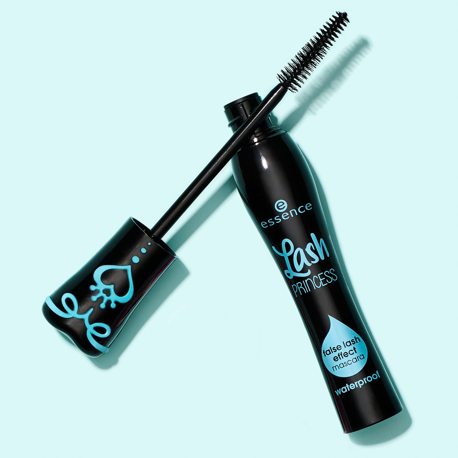 essence Lash Princess Waterproof Mascara easy removal with micellar water or coconut oil.