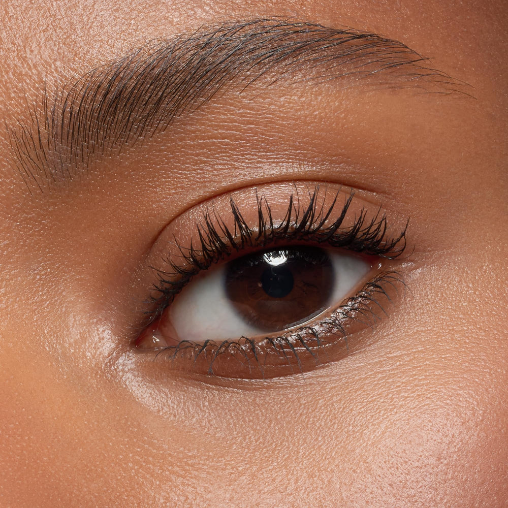 essence Lash Without Limits before after image demonstrating lengthening effect