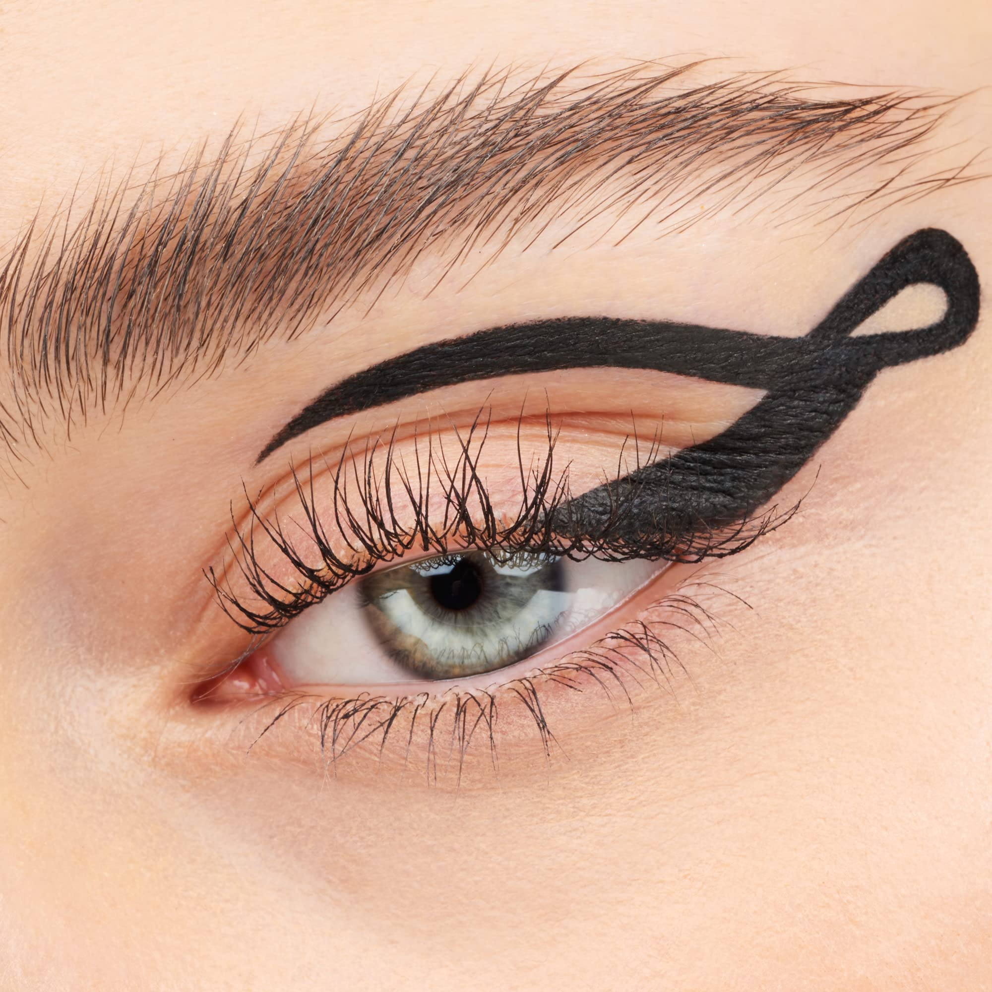 Essence Stay & Play Gel Eyeliner waterproof swatch proves smudge-proof wear.