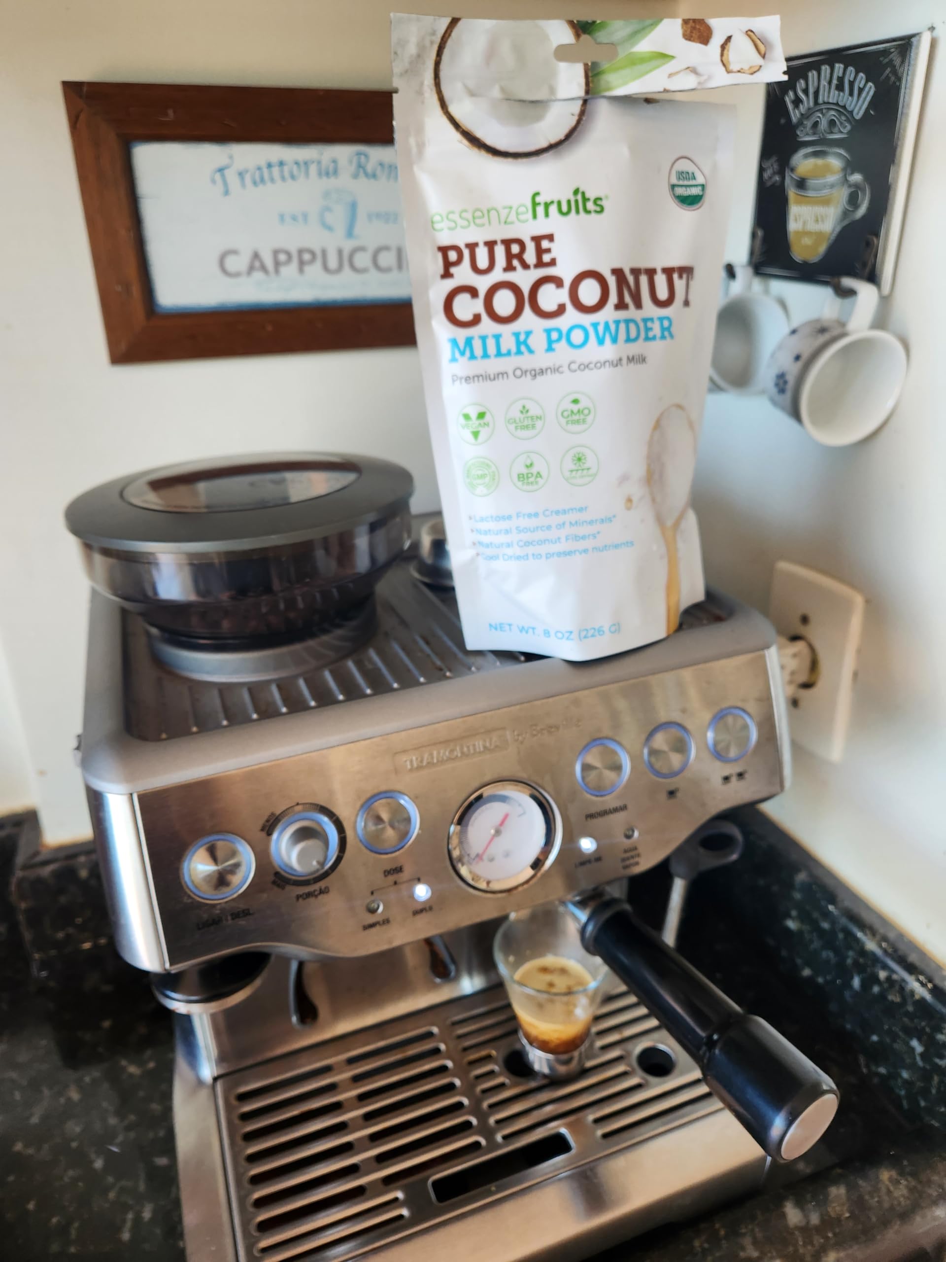 Lab‑tested purity label on Essenzefruits coconut milk powder ensures quality