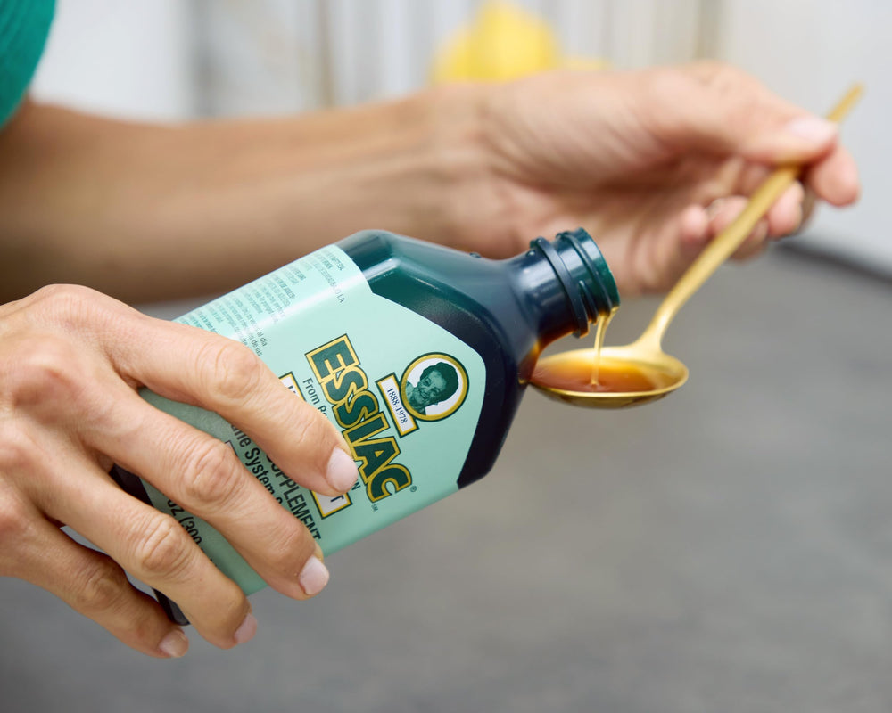 Essiac natural ingredients like burdock root convey a traditional antioxidant blend.