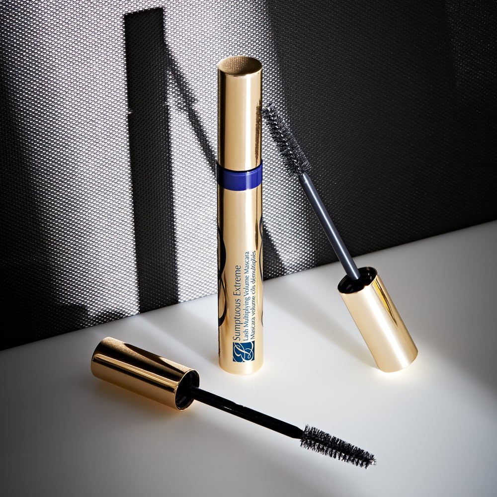 Estee Lauder Advanced Night Repair Eye Gel-Creme travel-size brightens under-eye and smooths the area.