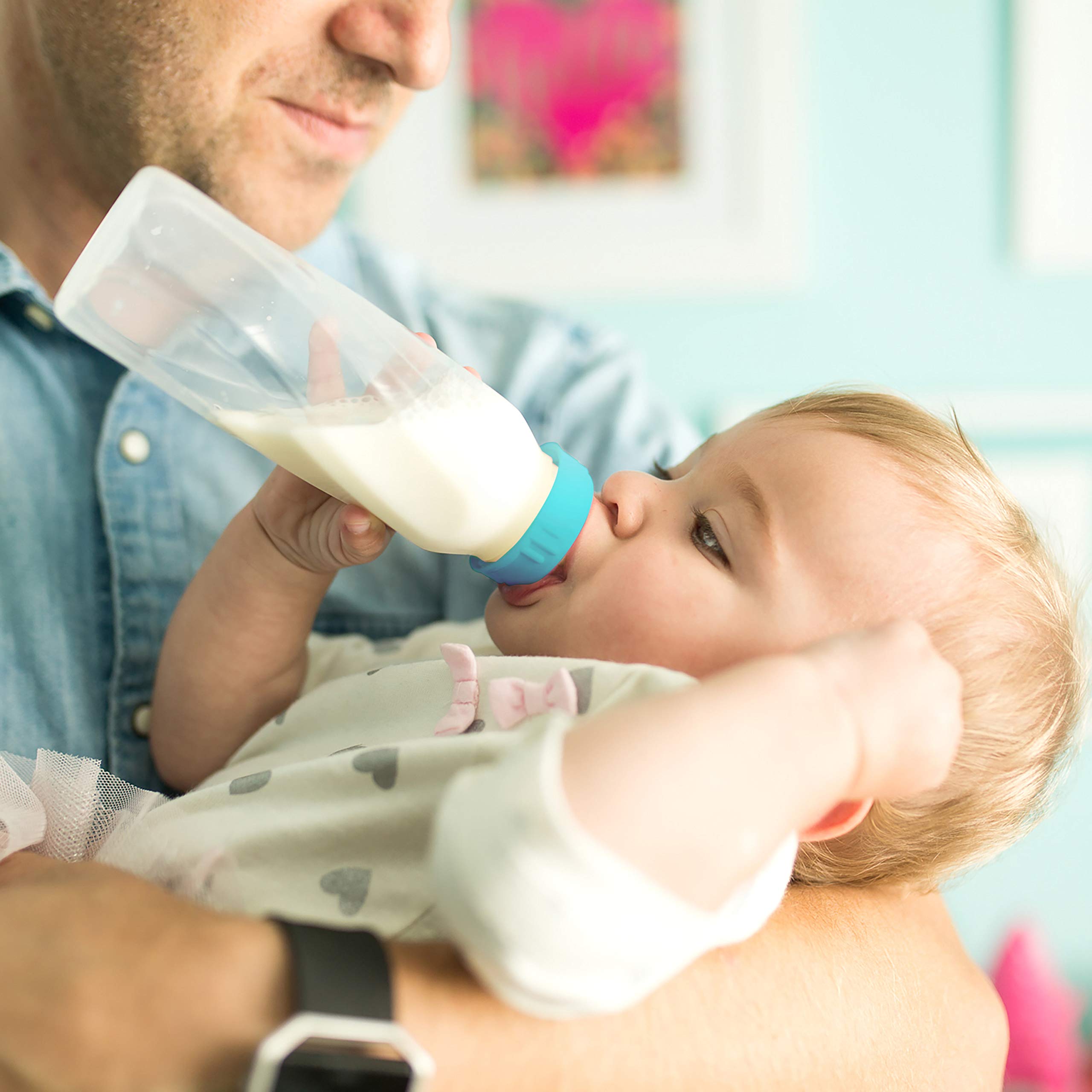 Evenflo 8oz capacity bottle—fits growing babies' feeding needs.