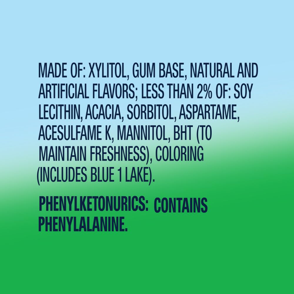 Extra Refreshers Spearmint gum crystal coating close-up highlights long-lasting flavor.