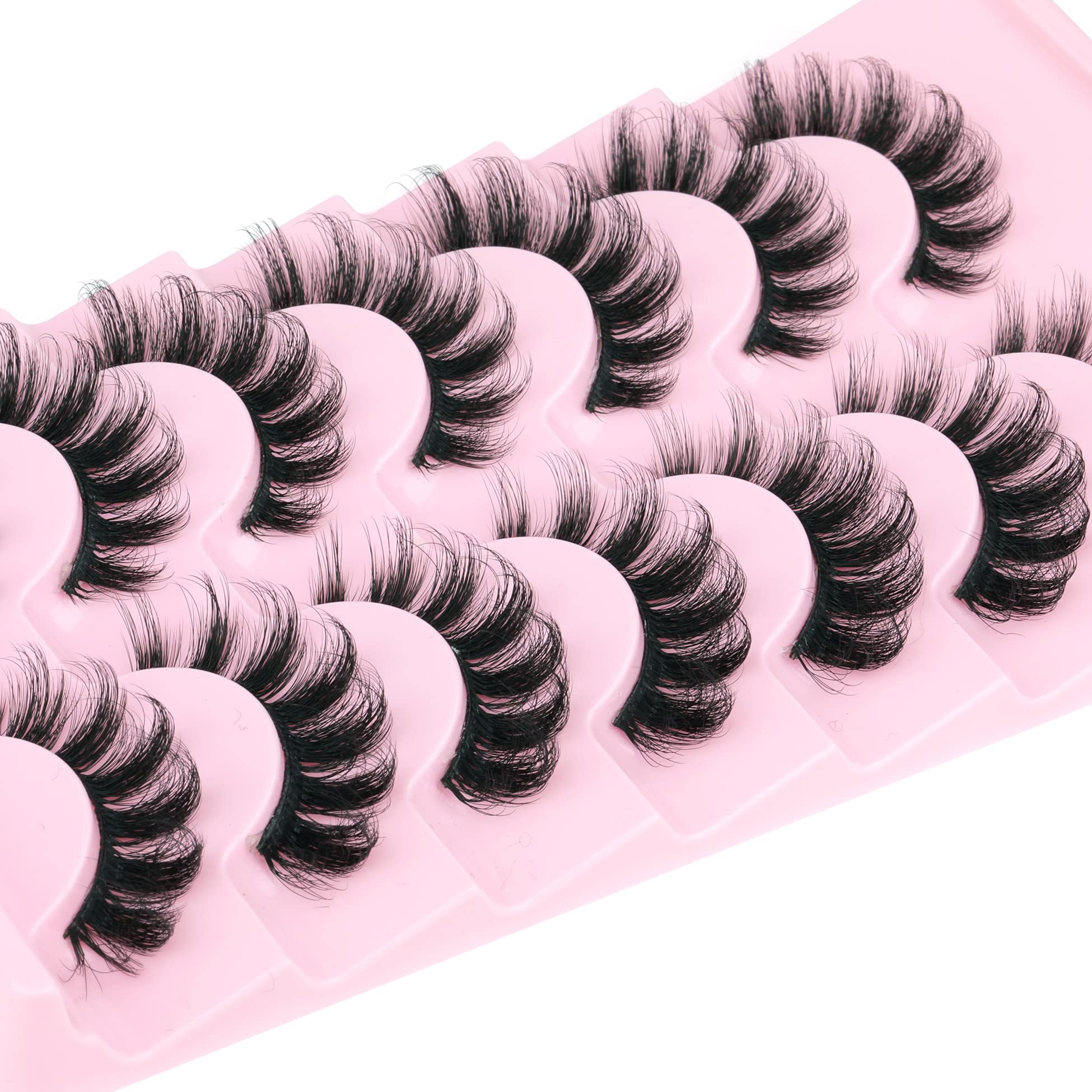 EYDEVRO Mink Lashes D Curl detail creates natural lift for everyday makeup.