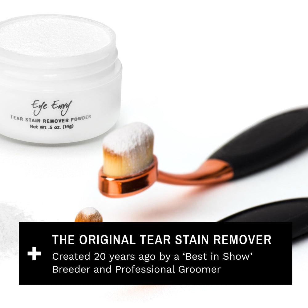 Eye Envy powder helps keep the eye area dry after application.