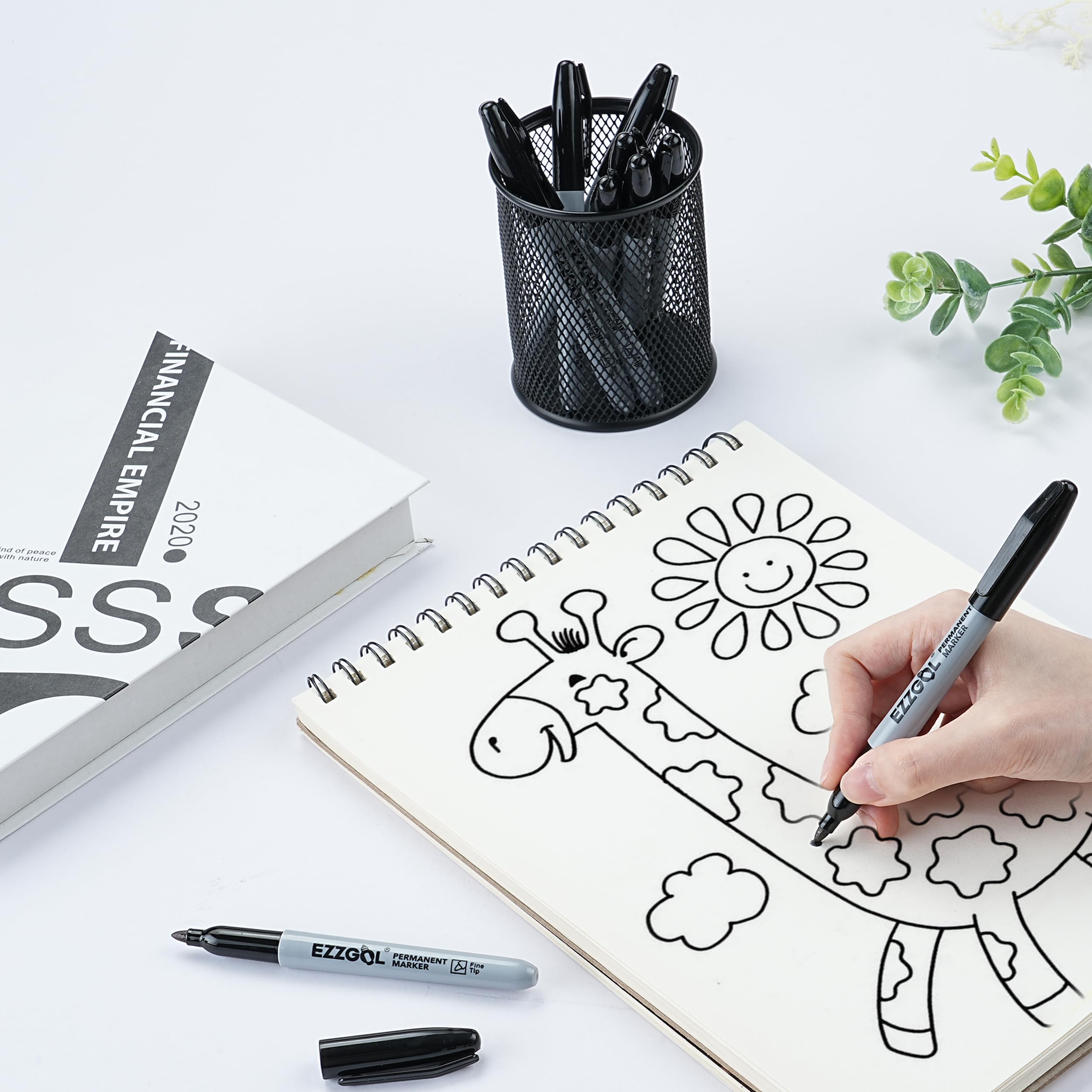 Ezzgol fine-tip writing enables precise lines.