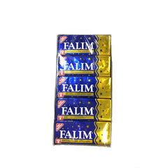 Falim Sugarless Gum mastic in use during break, fresh breath awaits.
