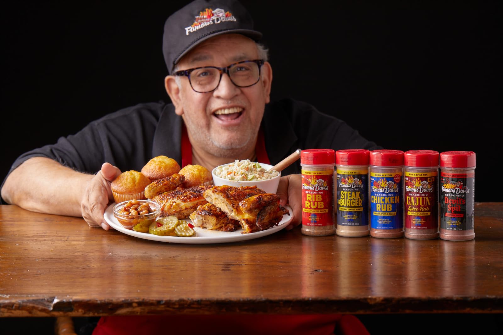 Famous Dave's seasoning jar close-up highlights quality ingredients.