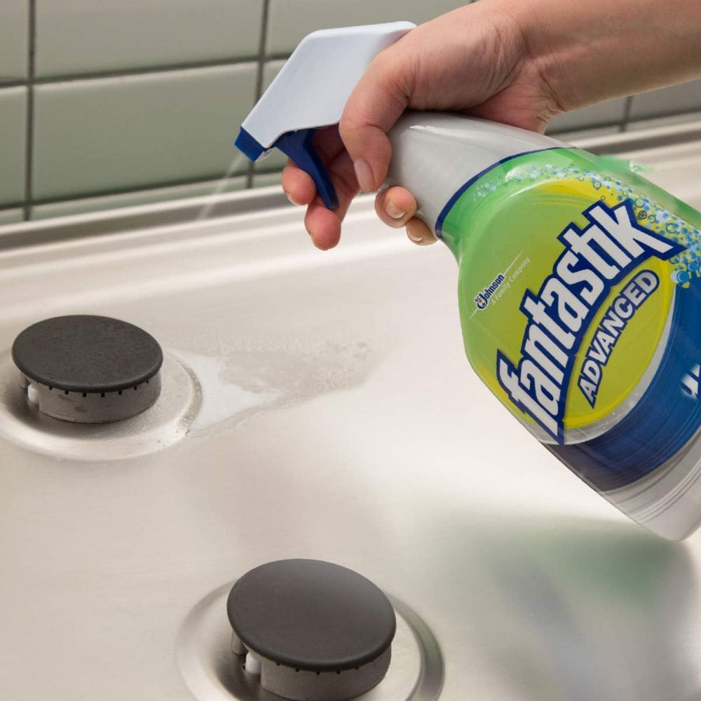 Fantastik Advanced Kitchen Cleaner in action dissolving stubborn kitchen messes.