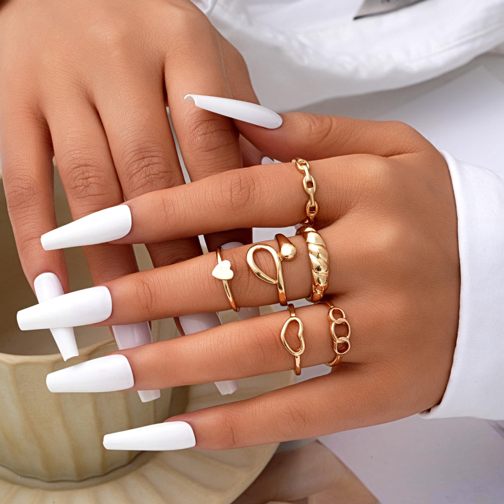 FAXHION gift-ready ring set in premium packaging for effortless gifting.
