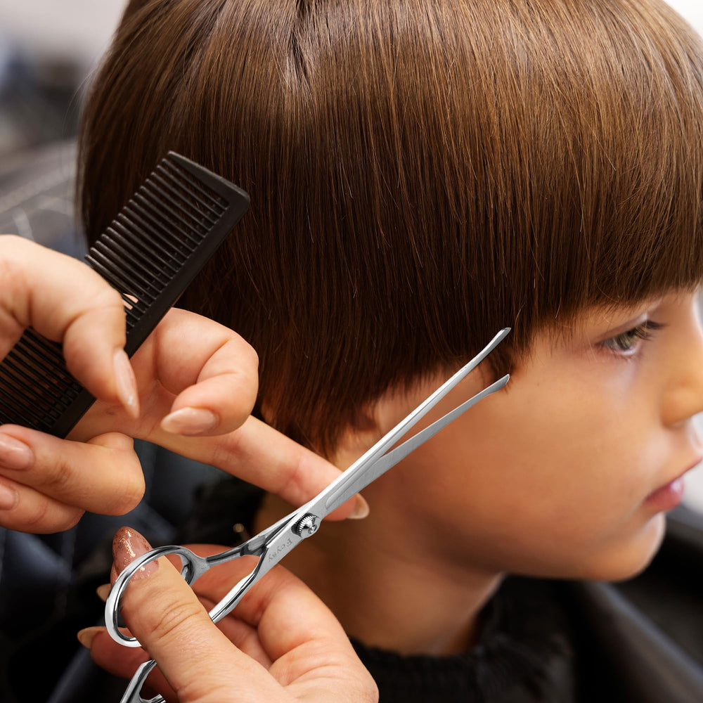 Fcysy hairpins keep sections secure during trims