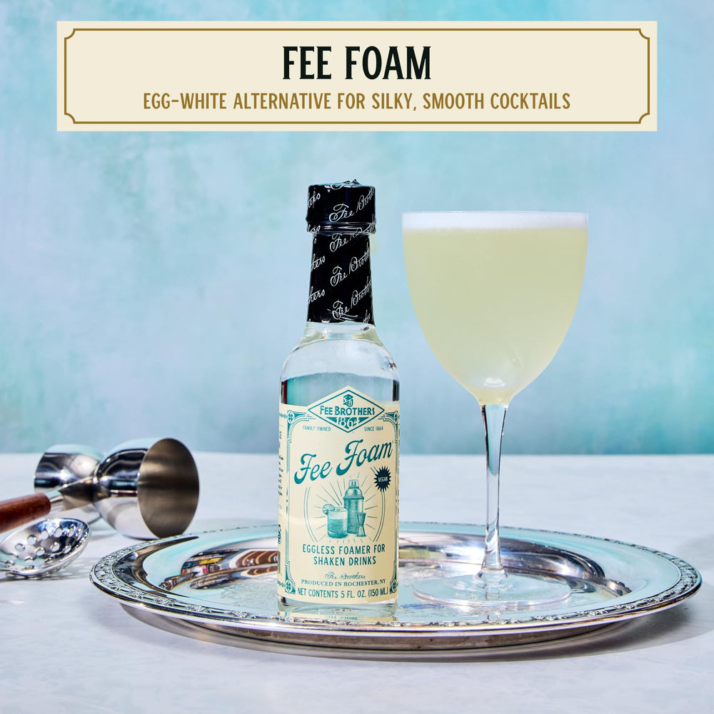 Fee Foam cocktail-foam-top showcases rich foam ideal for craft drinks.